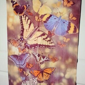 Butterflies 28x41 House Flag